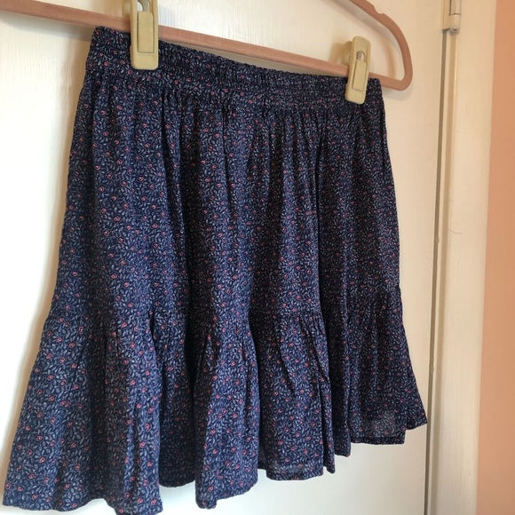 Navy Blue Patterned Skirt - Picture 4 of 4